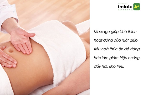 Massage, chườm bụng chữa ăn không tiêu
